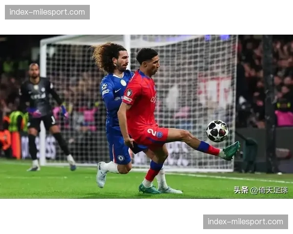 巴黎圣日耳曼迎战洛里昂，卫冕冠军冲击联赛两连胜